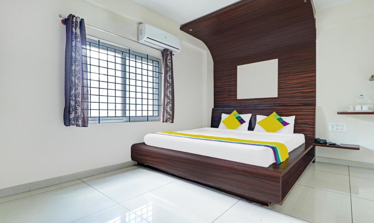 Itsy Hotels Colors Stay Chikmagalūr Exterior foto